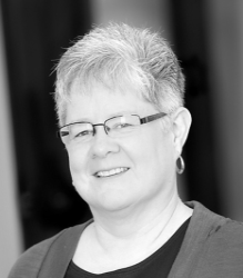 Lois Detlefsen photo