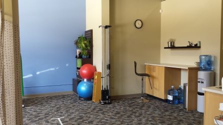 Lifemark Physiotherapy Garibaldi Highlands_7.jpg Lifemark Physiotherapy Garibaldi Highlands_7.jpg