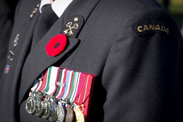 picture of a veteran in uniform displaying medals 